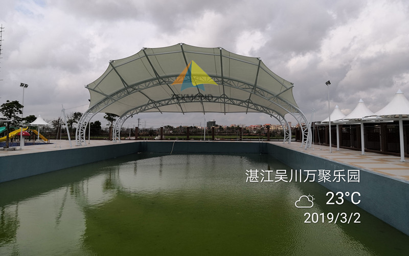 湛江吳川萬聚樂園PTFE膜結(jié)構(gòu)工程