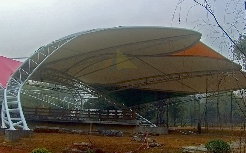 桂林七星公園動(dòng)物表演場